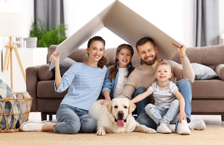 Smooth Moves: Ensuring Your Pets’ Happiness During Home Relocation.